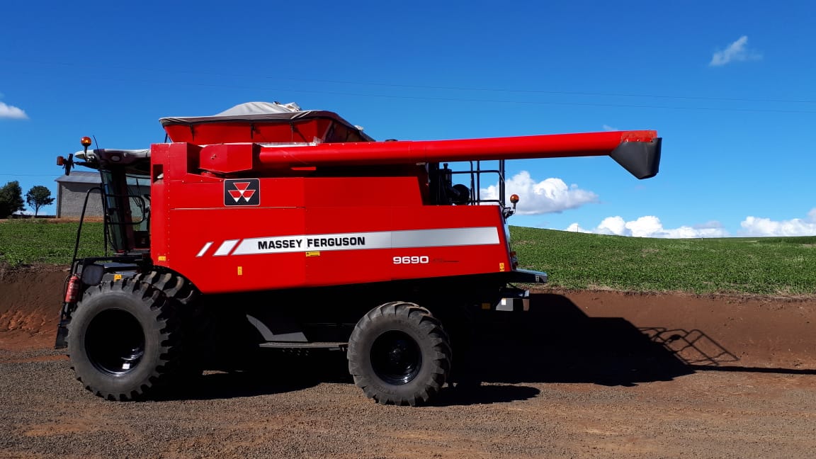 MANUAL DE OFICINA MASSEY FERGUSON - MF9690, MF9790 - 2011