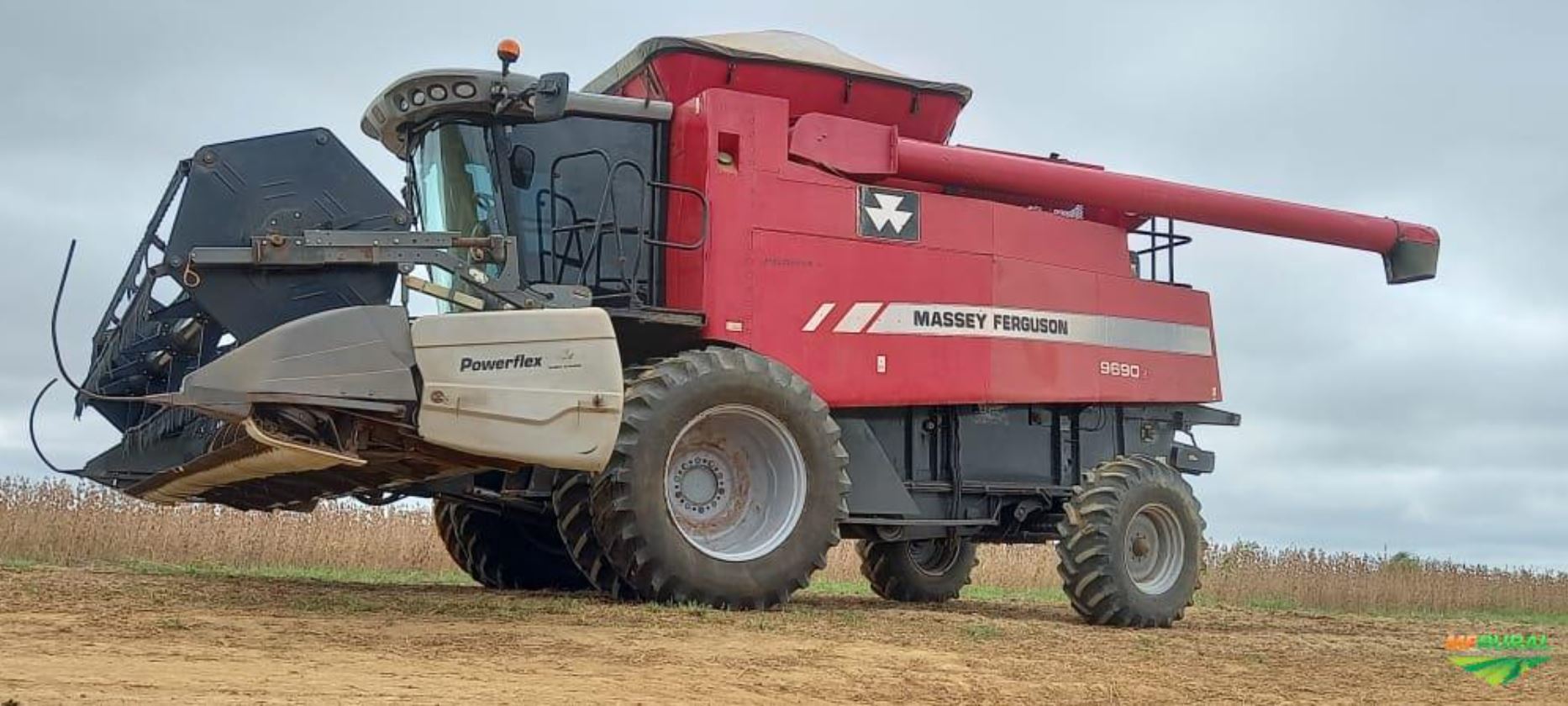 MANUAL DO OPERADOR MASSEY FERGUSON - MF9690, MF9790 - 2013