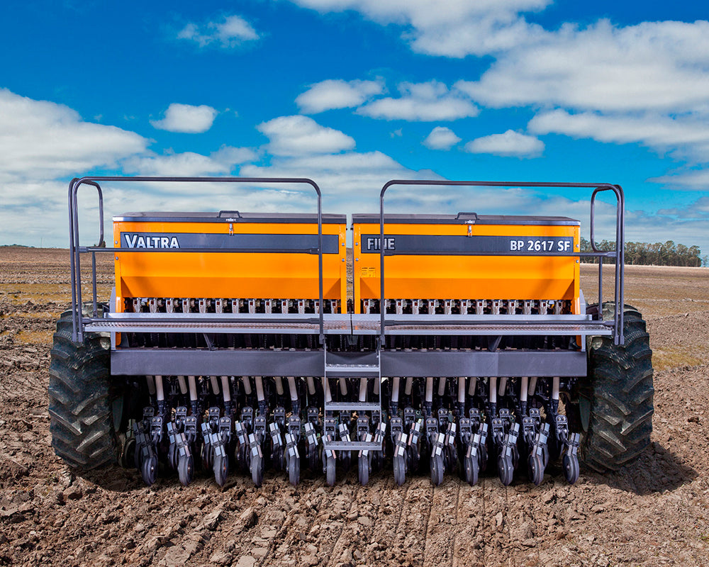 Manual do Operador Valtra - Fine Bp 2017, 2217, 2617 Sf-2012