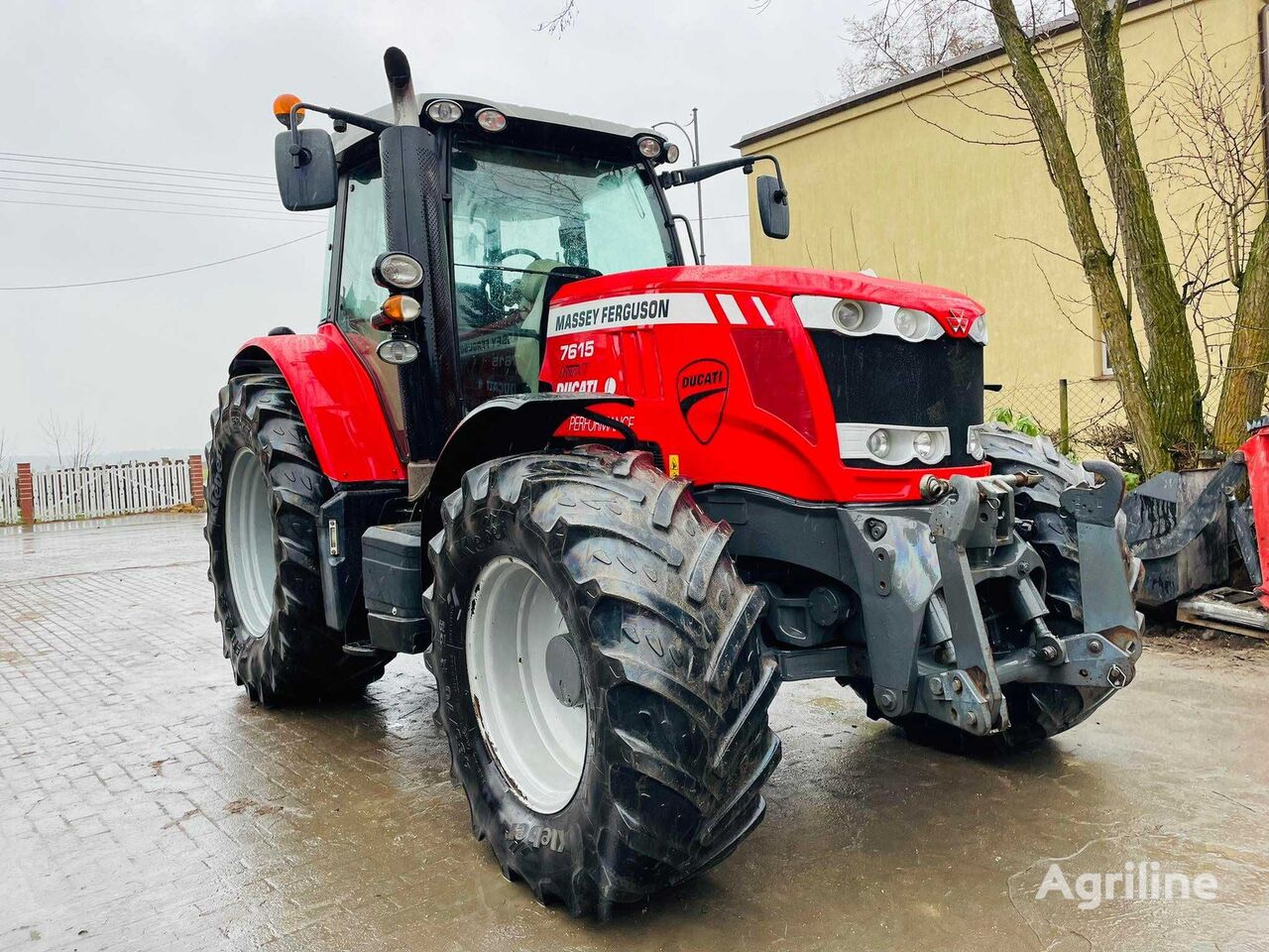 MANUAL DO OPERADOR MASSEY FERGUSON - 7614, 7615, 7616 - 2012 - TRATOR