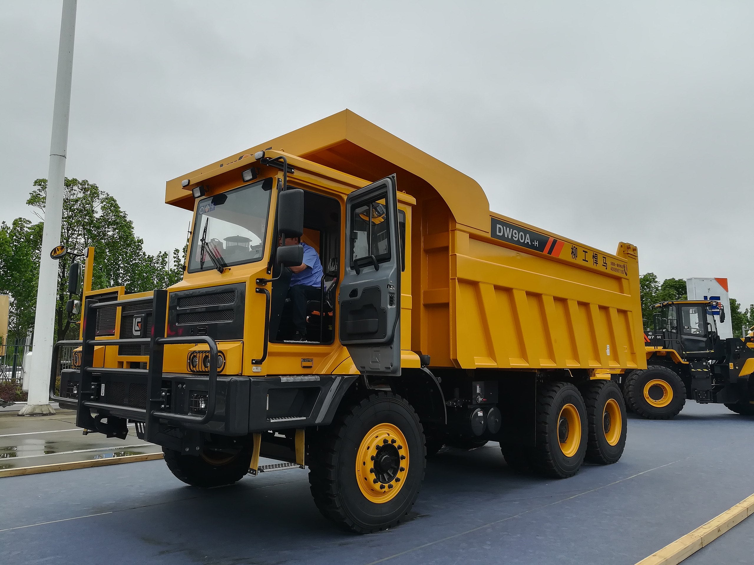 CATALOGO DE PEÇAS CAMINHÃO DE MINERAÇÃO LIUGONG - DW90A