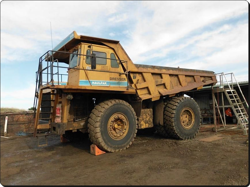 Catálogo de pecas Komatsu - BFA-40-5 210M - Cam. Bascul.