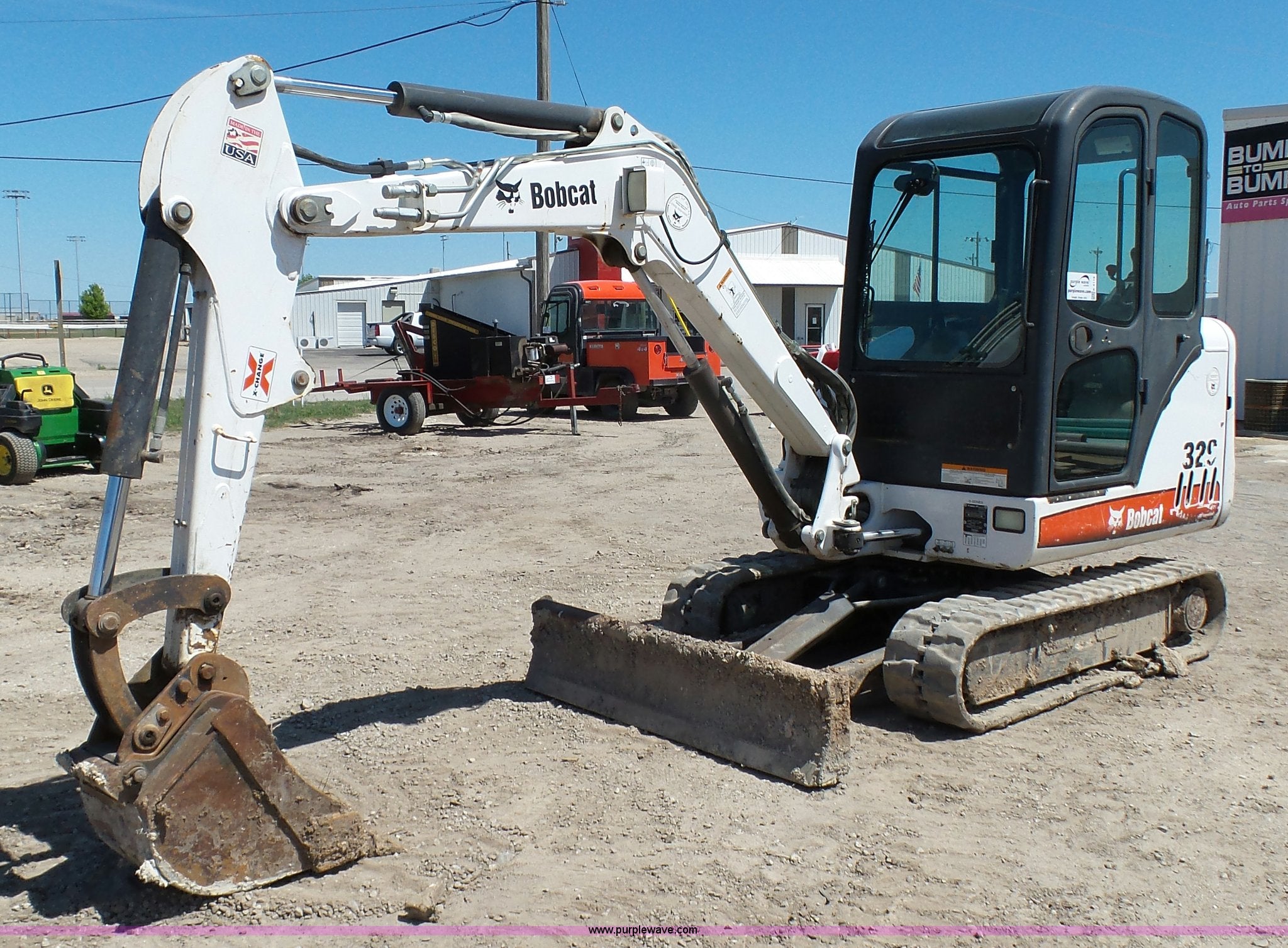 CATÁLOGO DE PEÇAS BOBCAT - 329 - MINI ESCAVADEIRA