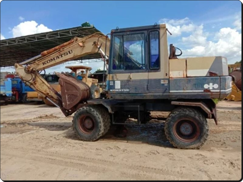 Catálogo de pecas Komatsu - PW100S-3B - Escavadeira De Rodas