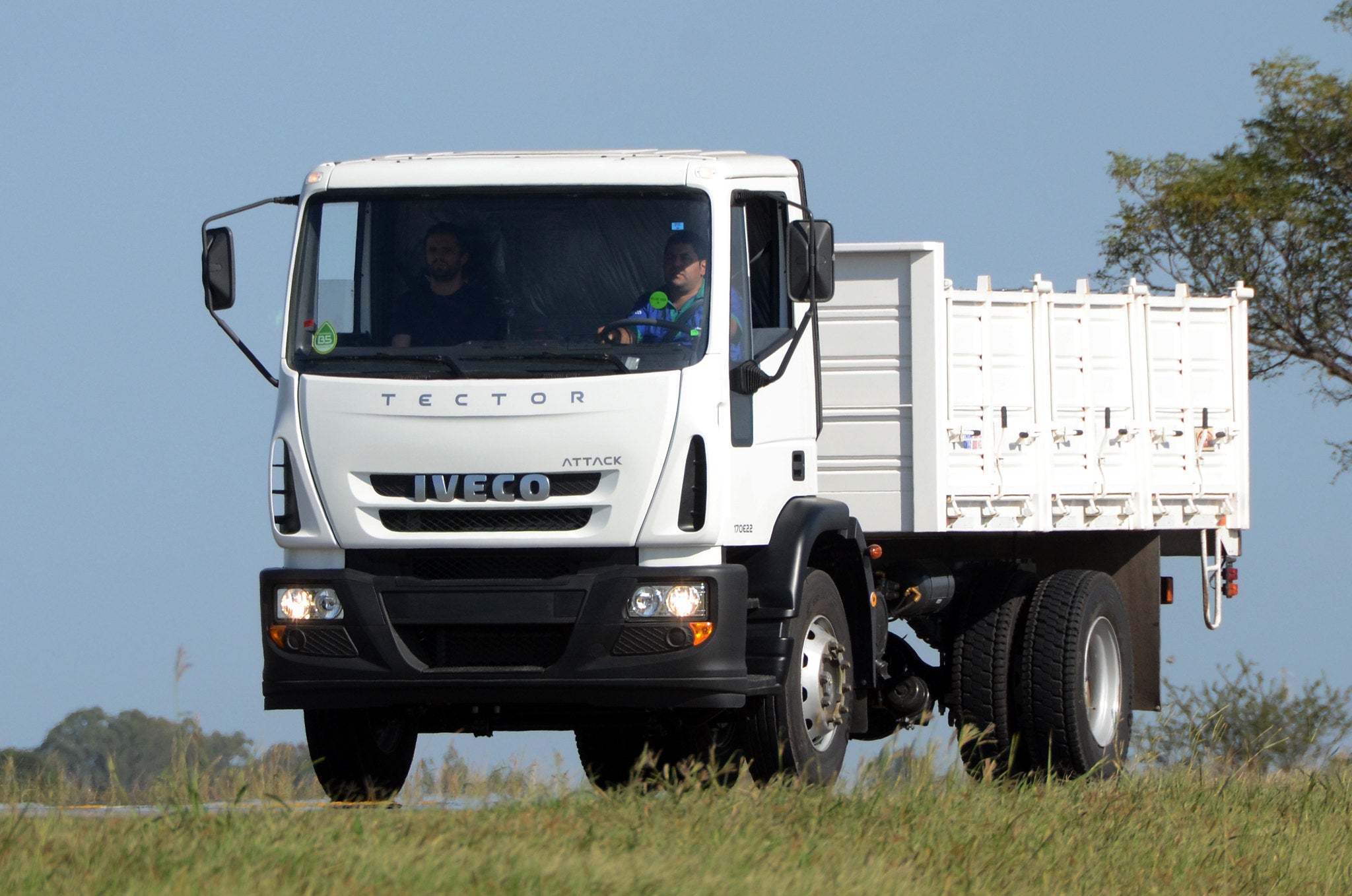CATÁLOGO DE PEÇAS IVECO - EURO 5 - TECTOR 170E22 RSU ATTACK - ECOLINE