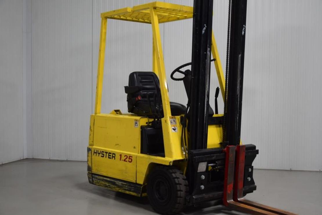 MANUAL DE SERVIÇO HYSTER - E/J1.25-1.75XL - (C114) - EMPILHADEIRA
