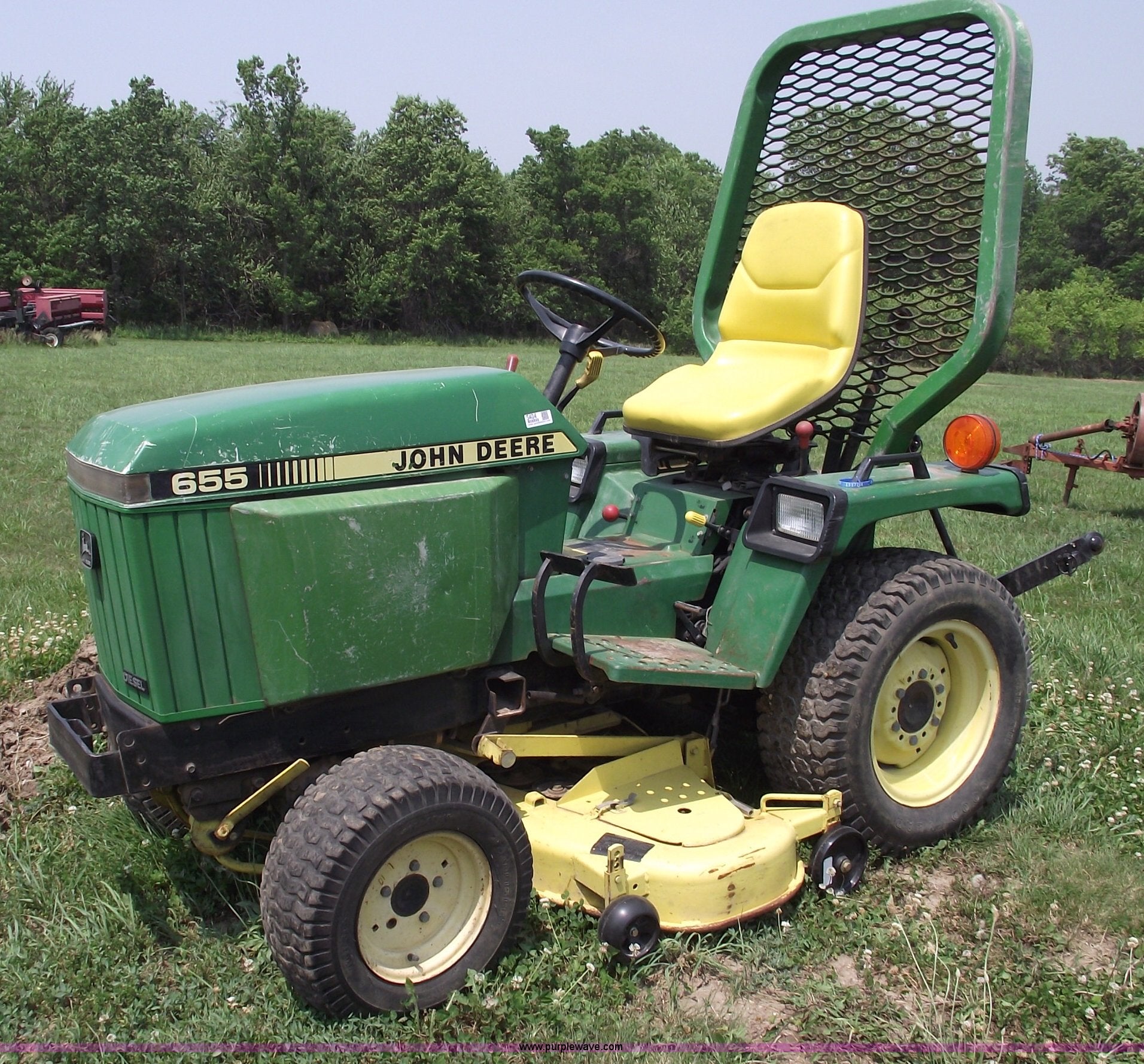 MANUAL DE SERVIÇO MECÂNICO JOHN DEERE - 655, 755, 855, 955, 756, 856