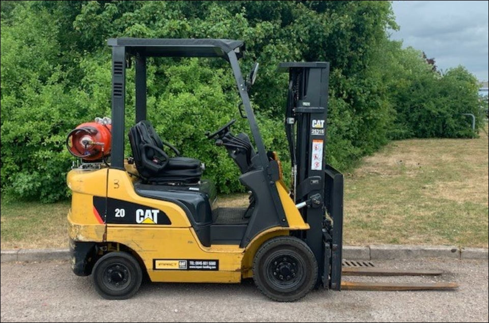 Catalogo De Peças CATERPILLAR - GP20CN - Empilhadeira