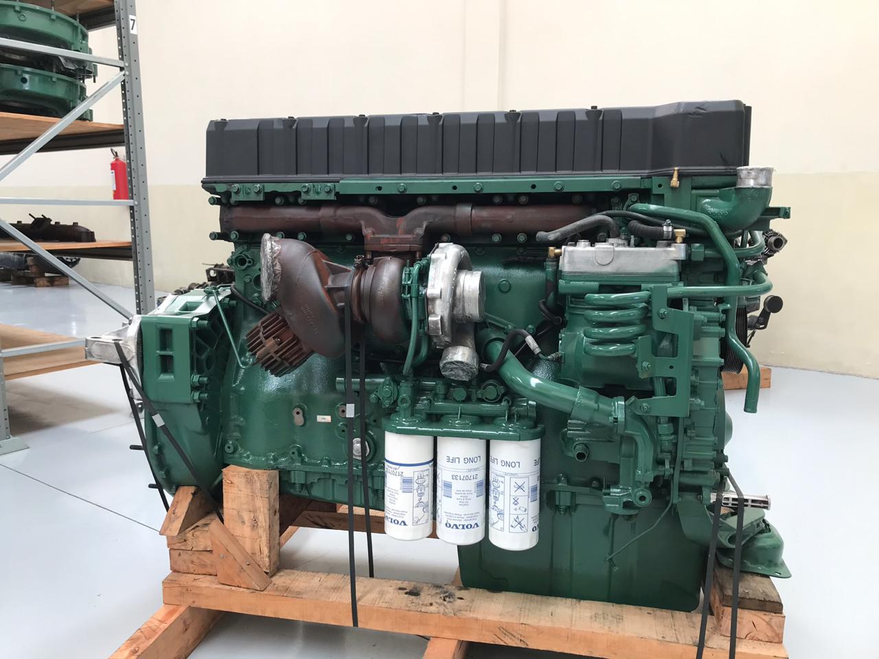 MANUAL DE SERVIÇO DE OFICINA MOTOR - D12D - (MAQUINAS VOLVO)