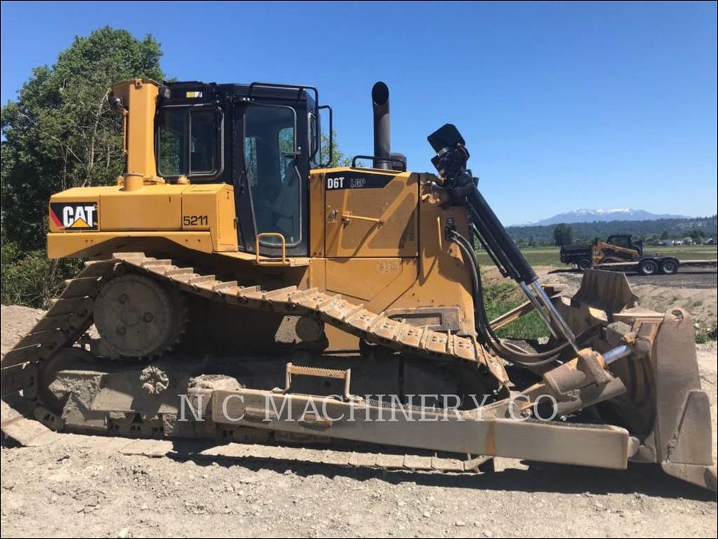 CATALOGO DE PEÇAS CATERPILLAR - D6T LGP - TRATOR DE ESTEIRA EM PDF