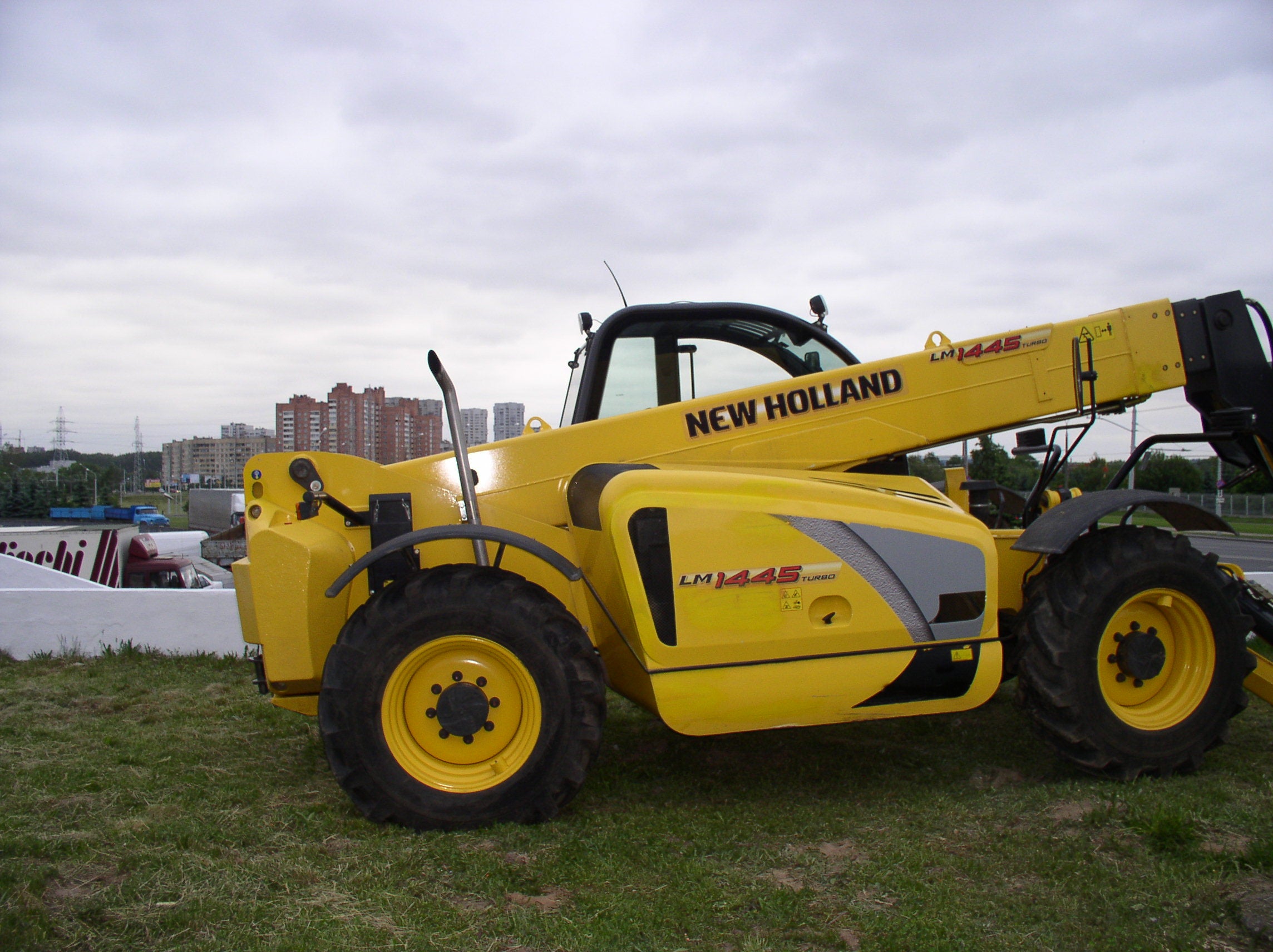 MANUAL DE SERVIÇO NEW HOLLAND - LM1445 TURBO - MANIPULADOR