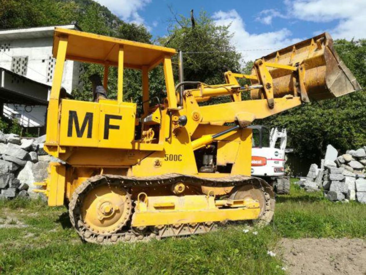 CATALOGO DE PEÇAS MASSEY FERGUSON - 500C - TRATOR ESTEIRA
