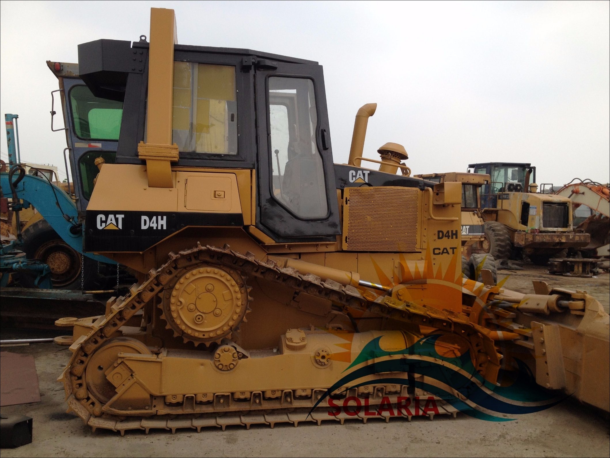 CATALOGO DE PEÇAS CATERPILLAR - D4H - TRATOR DE ESTEIRA EM PDF
