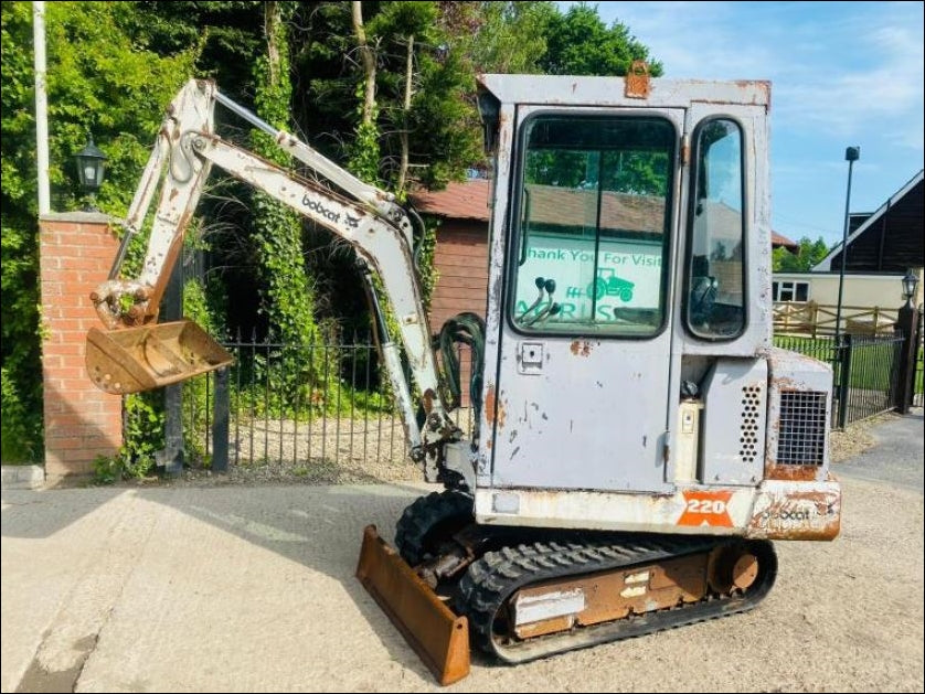 Manual De Serviço BOBCAT - 220 - Escavadora Hidráulica