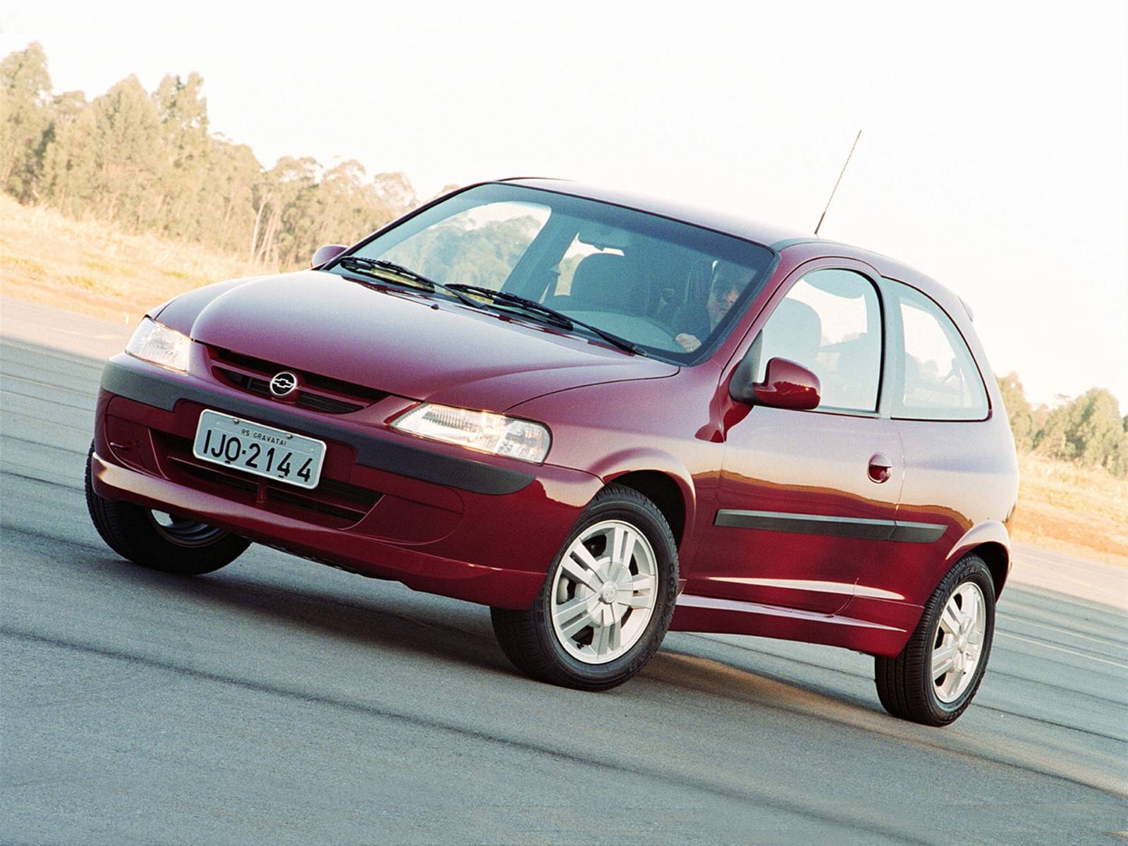 Catalogo De Peças CHEVROLET - Celta Motor 4 cilindros 2001-2010