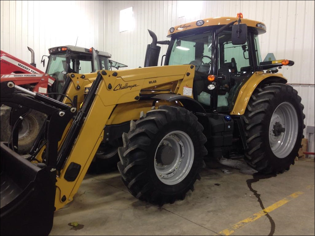 Catalogo De Peças CHALLENGER - MT535 \ MT545 - Tratores