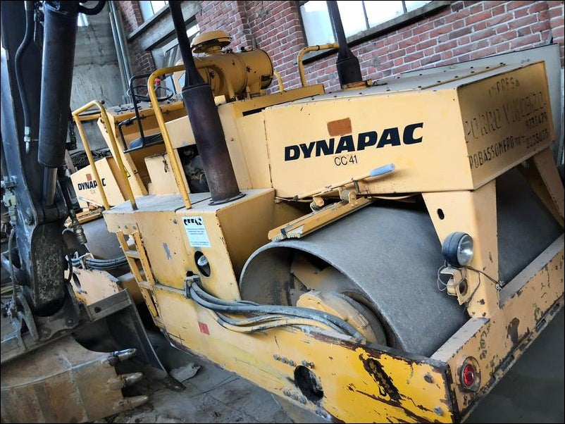 Catalogo De Peças DYNAPAC - CC 41 - Roller Vibratory