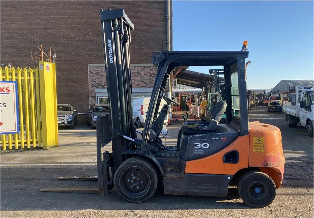 Catalogo De Peças DOOSAN - D20\30S5 TIER3 - Empilhadeira