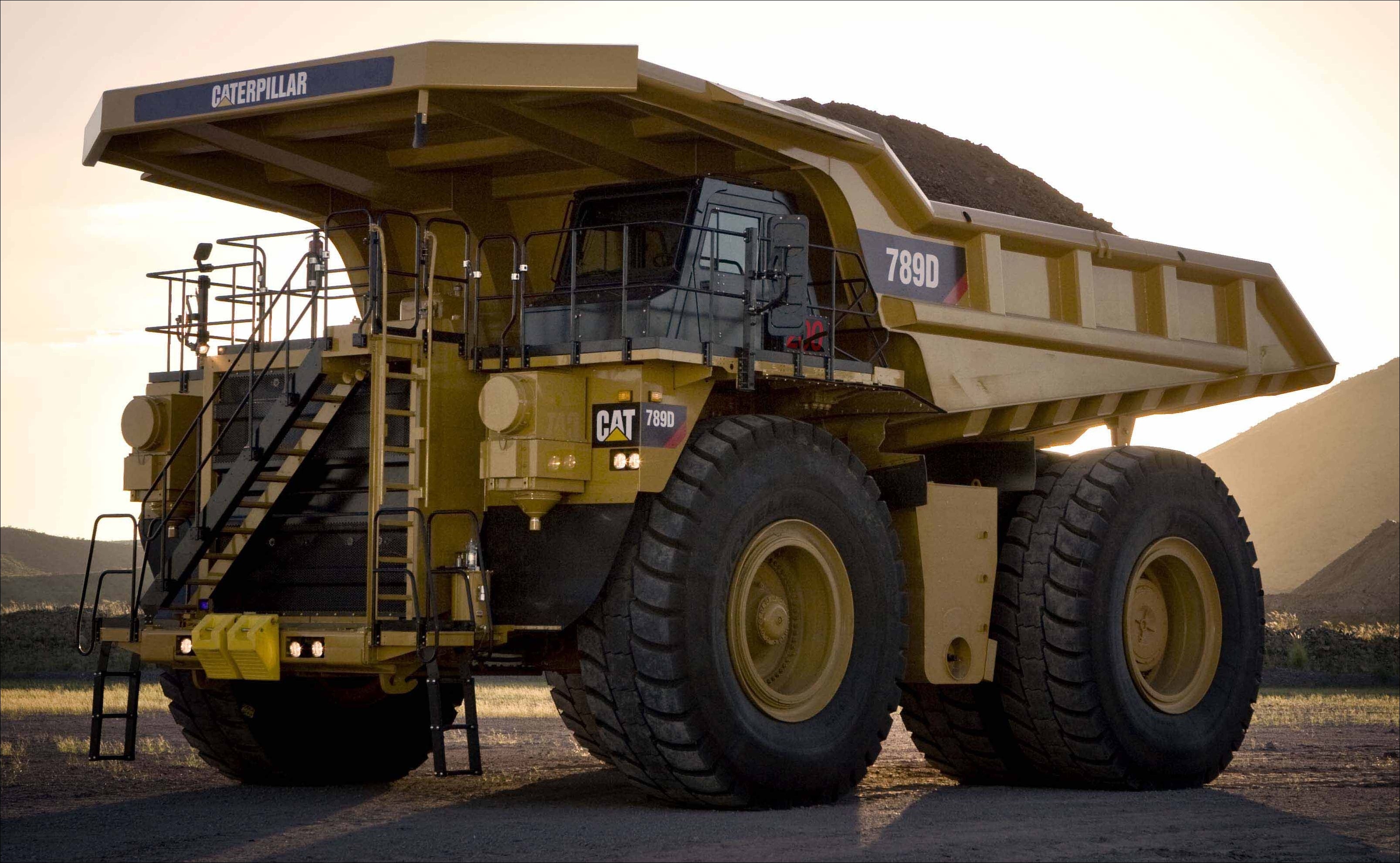 CATALOGO DE PEÇAS CATERPILLAR - 789D - CAMINHÃO BASCULANTE EM PDF