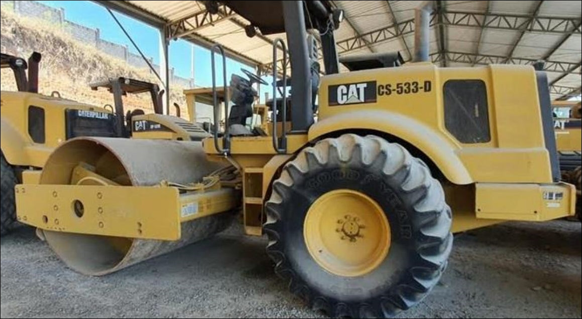 Manual de Serviço CATERPILLAR - CP-533D - Rolo Compactador Vibratório (Inglês) PDF