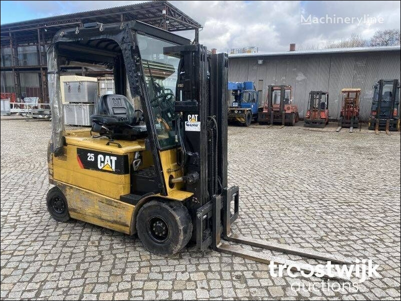 Catalogo De Peças CATERPILLAR - EP25K - Empilhadeira