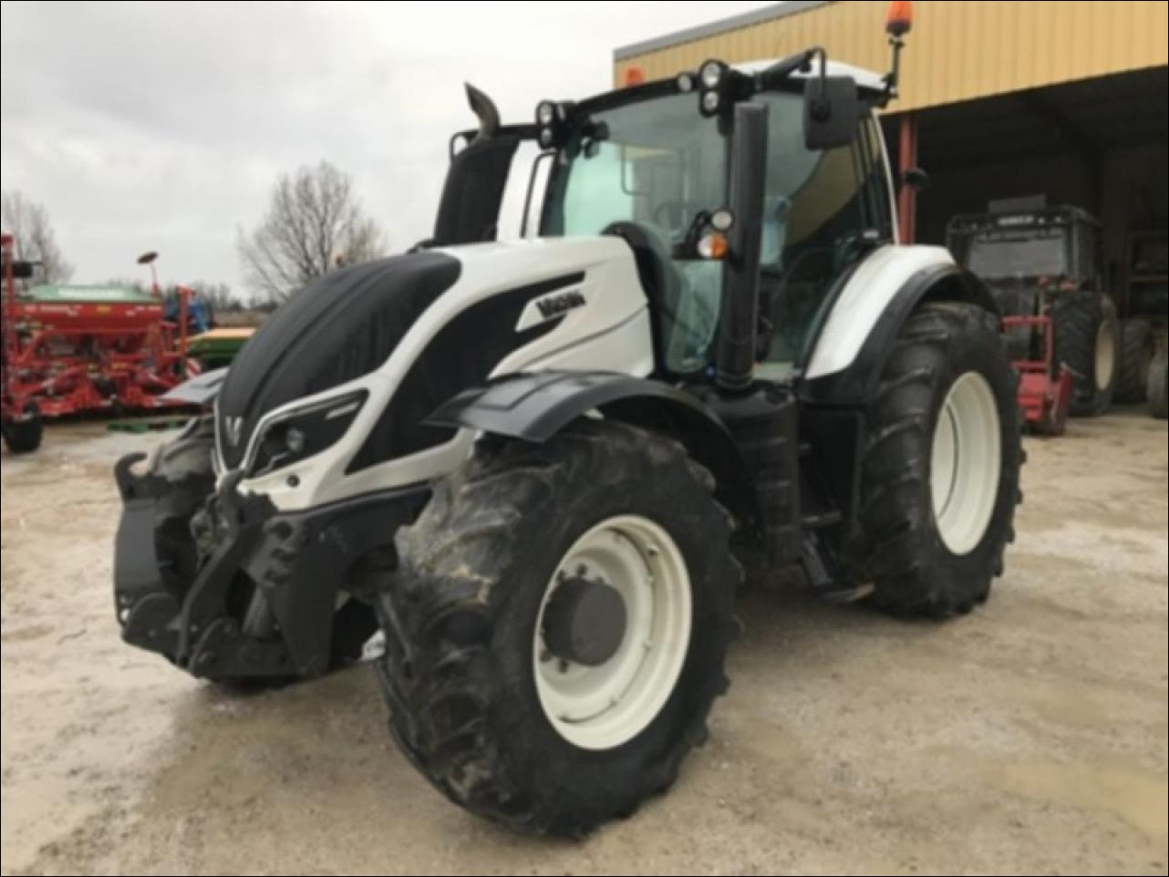 Catálogo De Peças Valtra - T154V (T4 SERIES) - Trator