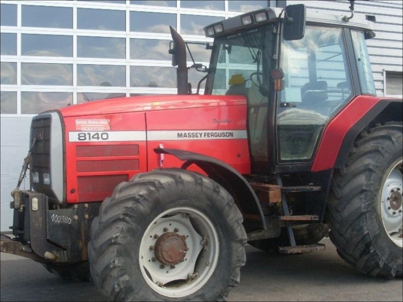 Catalogo De Peças MASSEY FERGUSON - MF 8140 - Trator