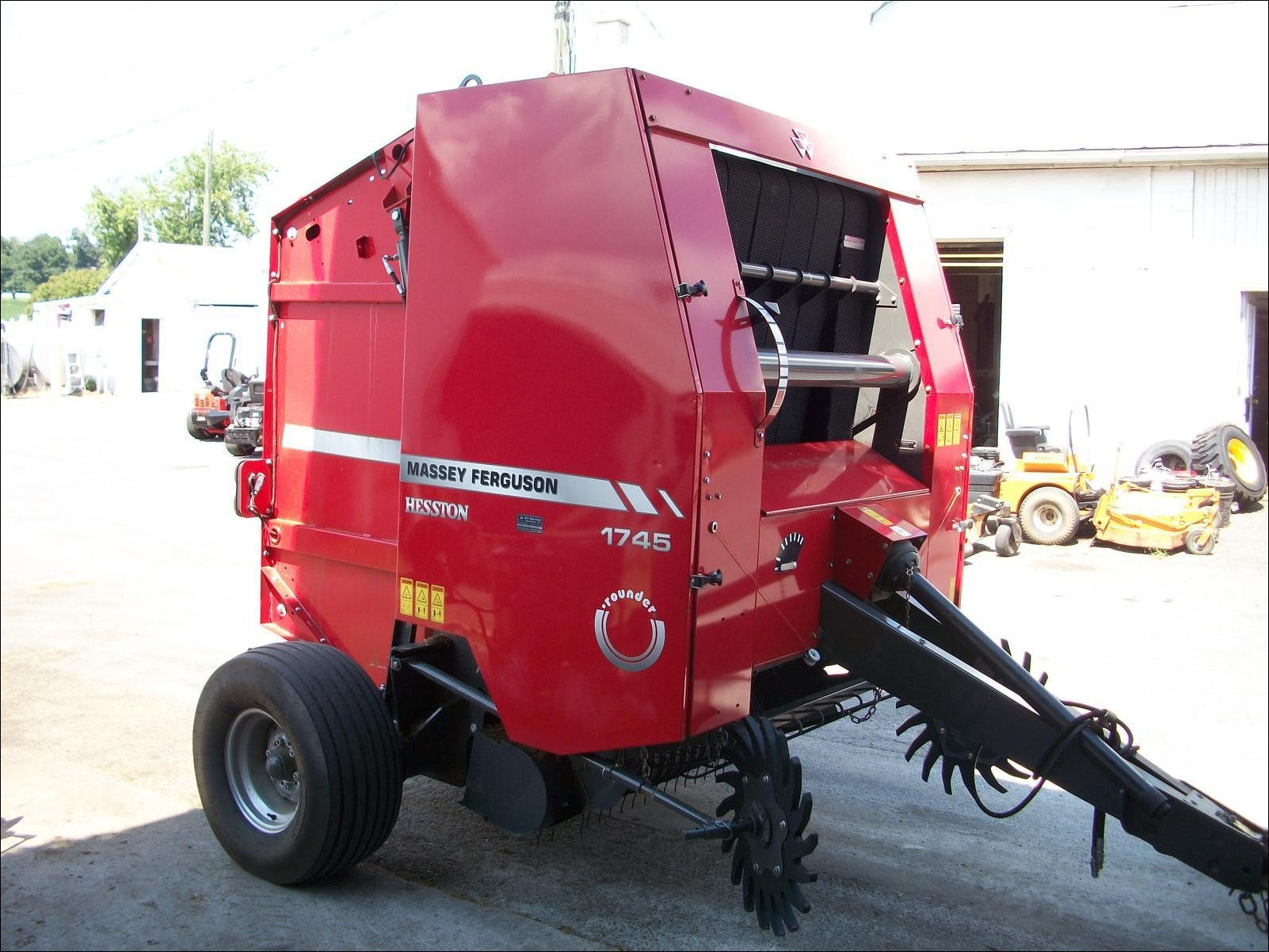 CATÁLOGO DE PEÇAS MASSEY FERGUSON - MF1745 - ENFARDADEIRA