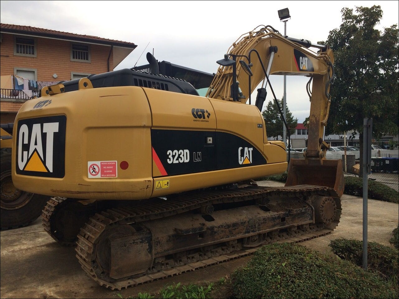 Manual de Serviço CATERPILLAR - 323D LN - Escavadora (Inglês) PDF