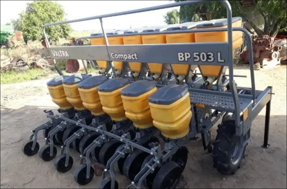 Catálogo De Peças Valtra - BP 302 - 402 TO 503L - Plantadora Compacto