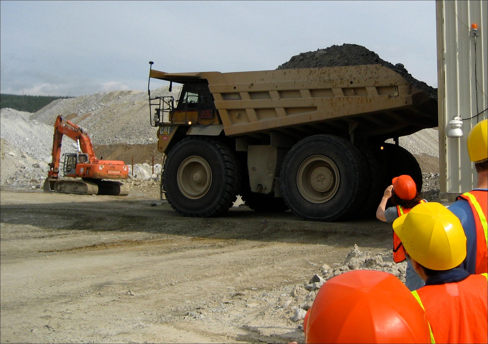 Manual de Serviço CATERPILLAR - 789 - Caminhão Fora De Estrada (Inglês) PDF
