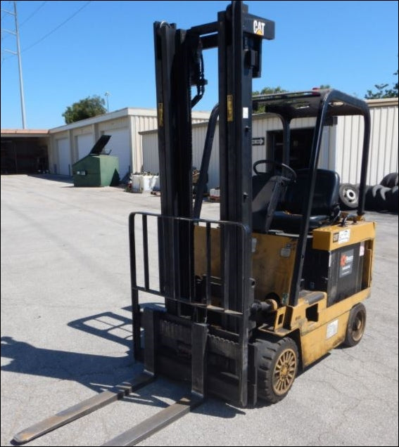 Catalogo De Peças CATERPILLAR - M50D SA - Empilhadeira