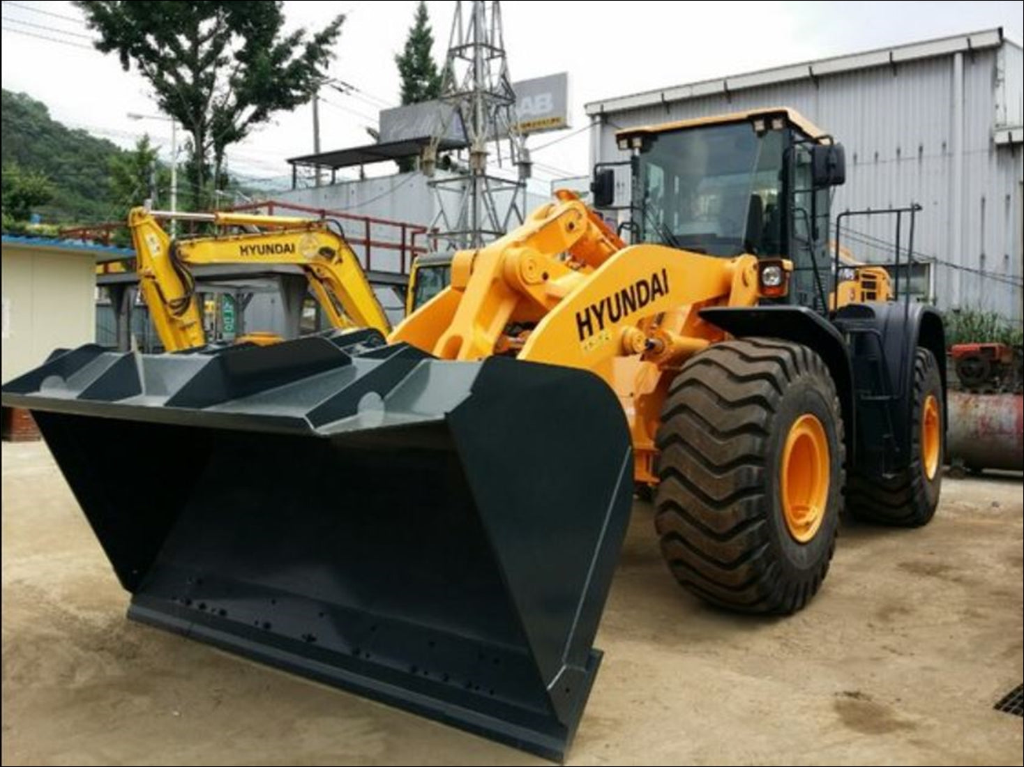 Manual De Serviço HYUNDAI - HL770(#1001-#1170) - Pa-Carregadora