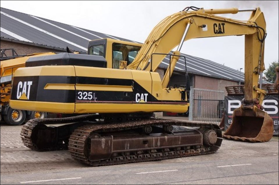 CATALOGO DE PEÇAS CATERPILLAR - 325L - ESCAVADEIRA EM PDF