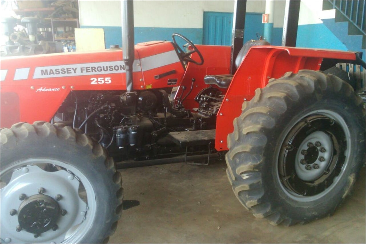 Catalogo De Peças MASSEY FERGUSON - MF 255 - Trator