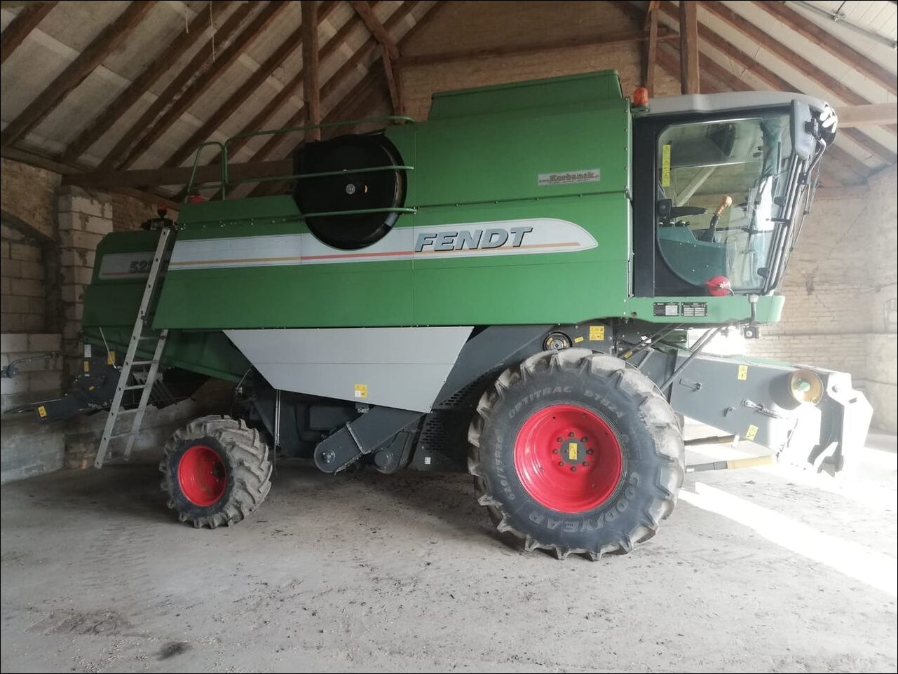 Catalogo De Peças FENDT - 5220\5250 COMBINES - Colheitadeira