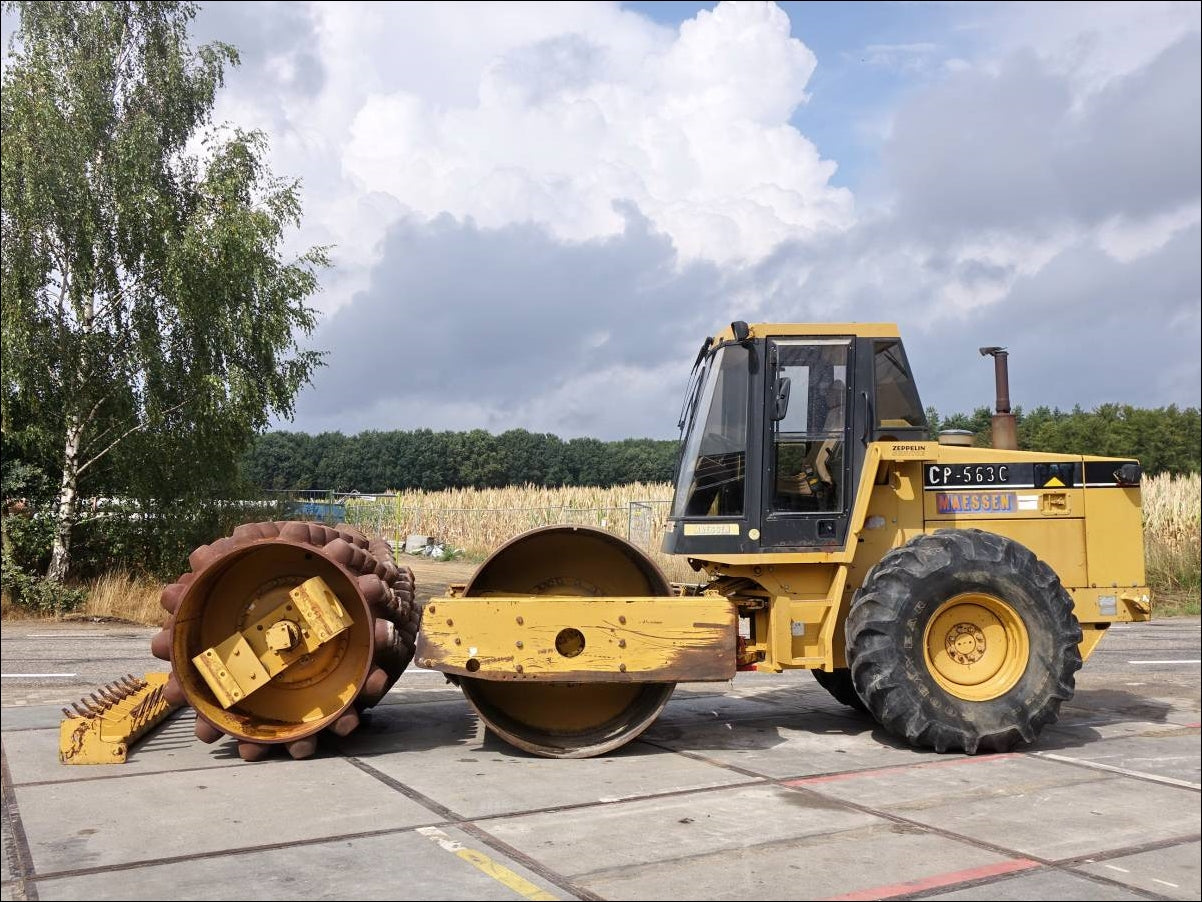 CATALOGO DE PEÇAS CATERPILLAR - CP-563C - ROLO COMPACTADOR VIBRATÓRIO EM PDF