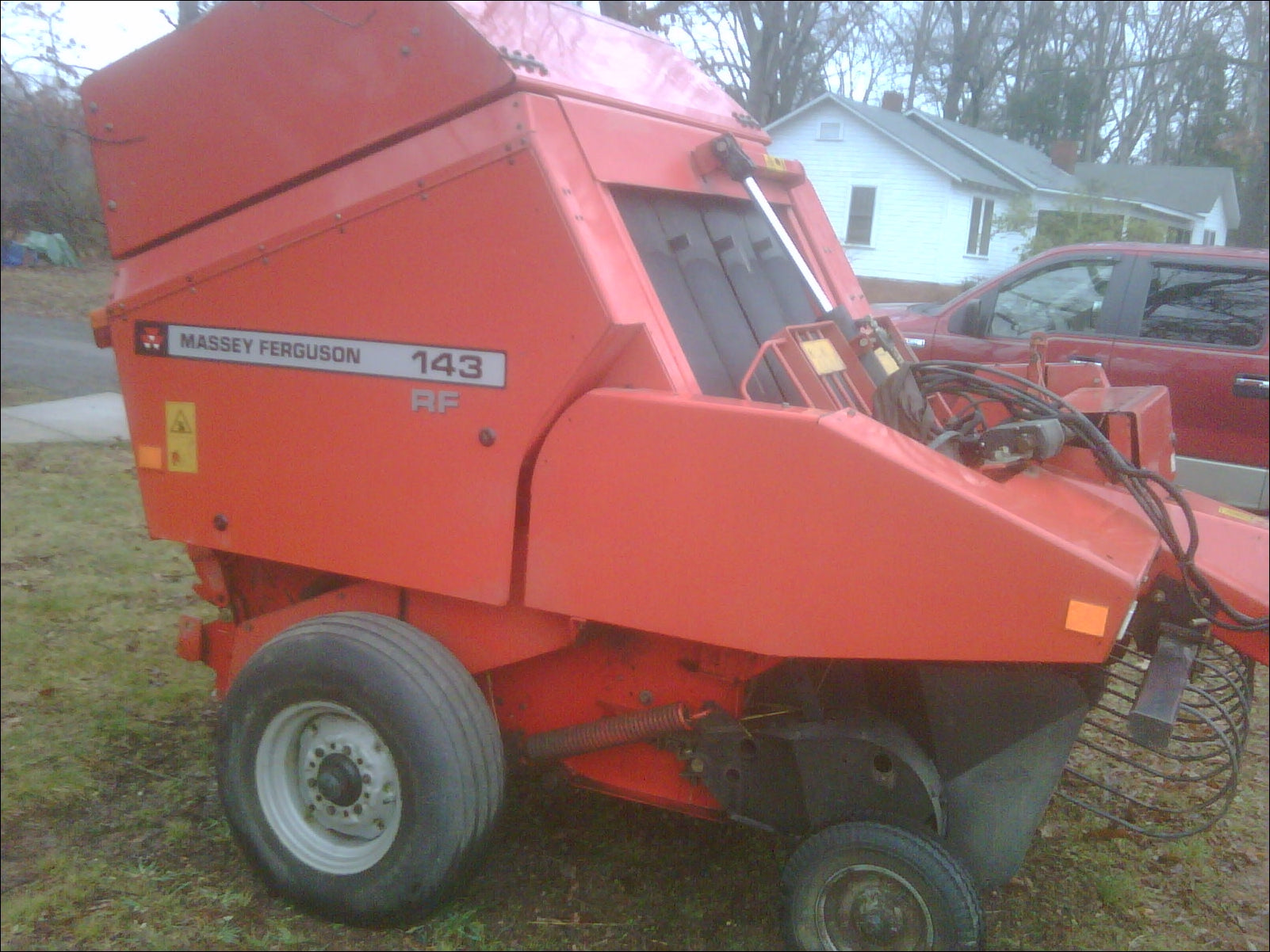 CATÁLOGO DE PEÇAS MASSEY FERGUSON - MF143RF \ 143 S - ENFARDADEIRA