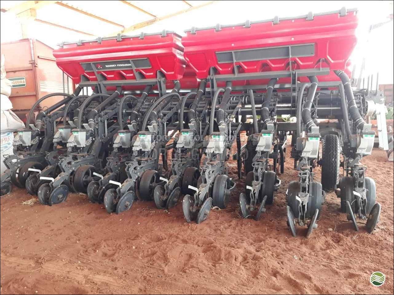 CATÁLOGO DE PEÇAS MASSEY FERGUSON - MF510\ 511 \ 512 H\HF