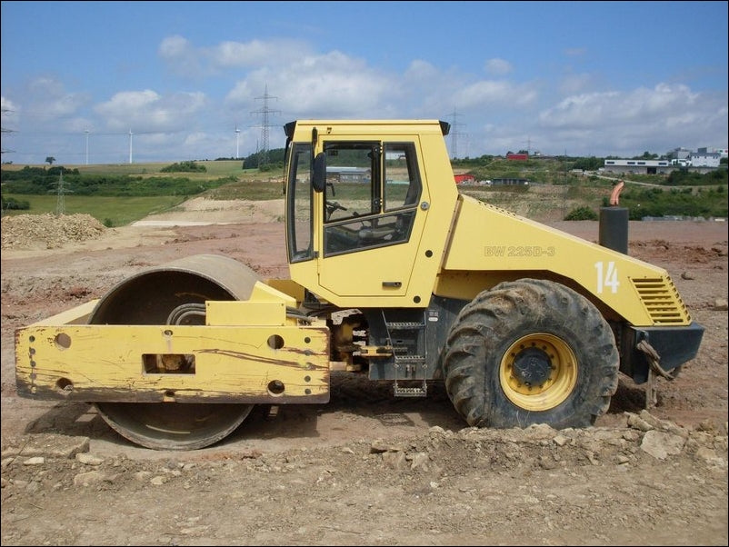 Serviço De Treinamento BOMAG - BW216 D-3,BW216 DH-3,BW225 D3