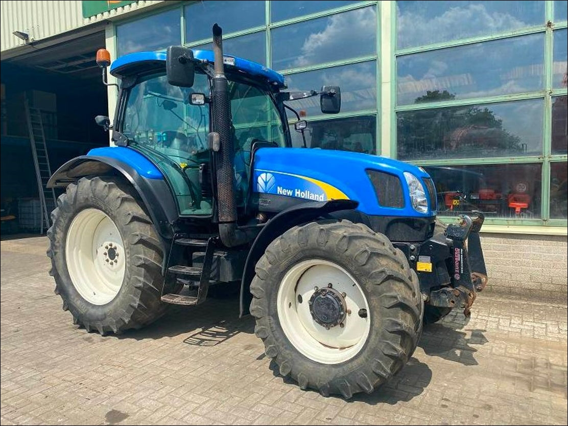 Catalogo De Pecas New Holland - TS125 - 2001\2007 - TRATOR