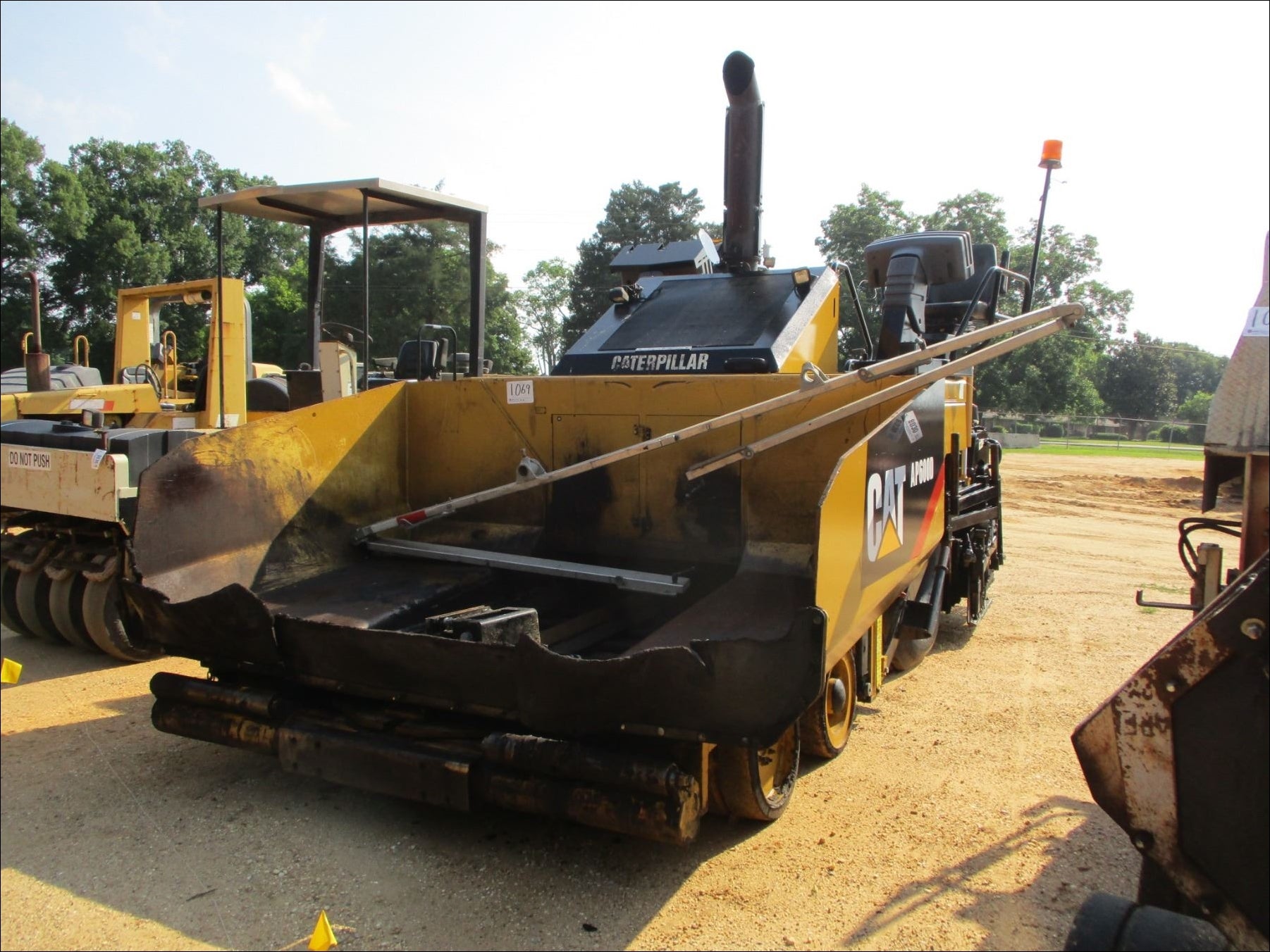 Manual de Serviço CATERPILLAR - AP-600D - Pavimentadora de Asfalto - ( Inglês )