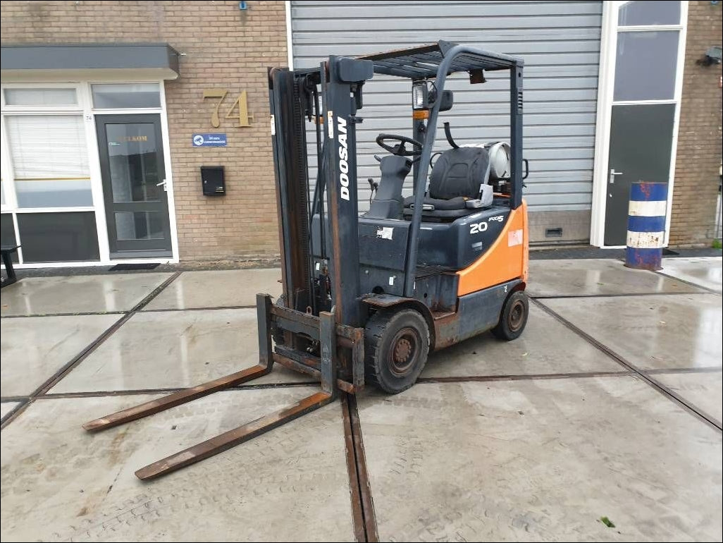 Catalogo De Peças DOOSAN - GC20\30P5 - Empilhadeira