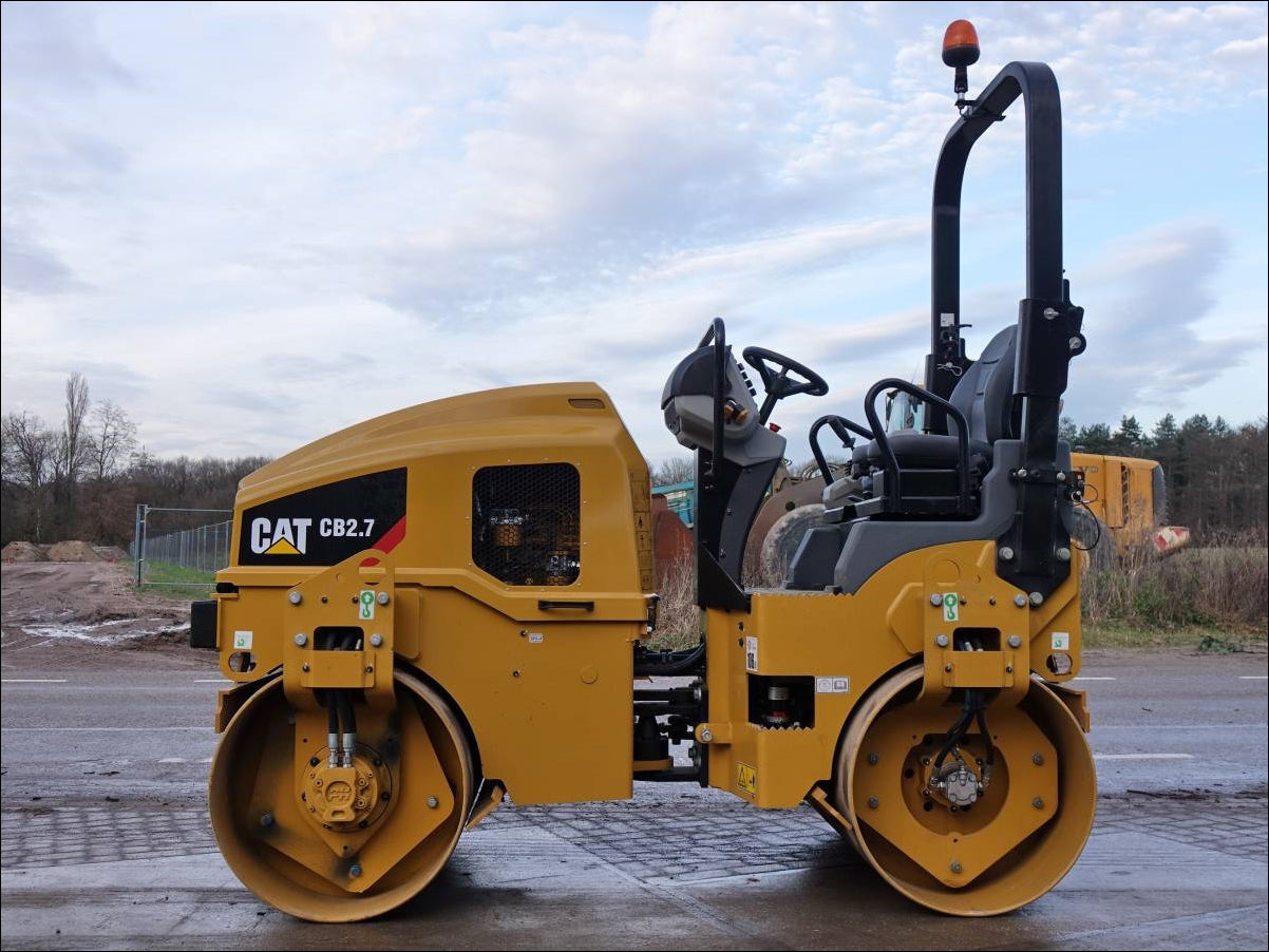 Manual de Serviço CATERPILLAR - CB2.7 - Rolo Compactador Vibratório (Inglês) PDF