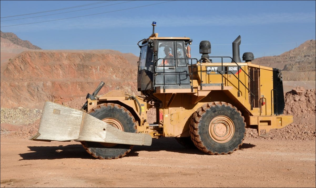 CATALOGO DE PEÇAS CATERPILLAR - 824K - TRATOR DE RODAS EM PDF