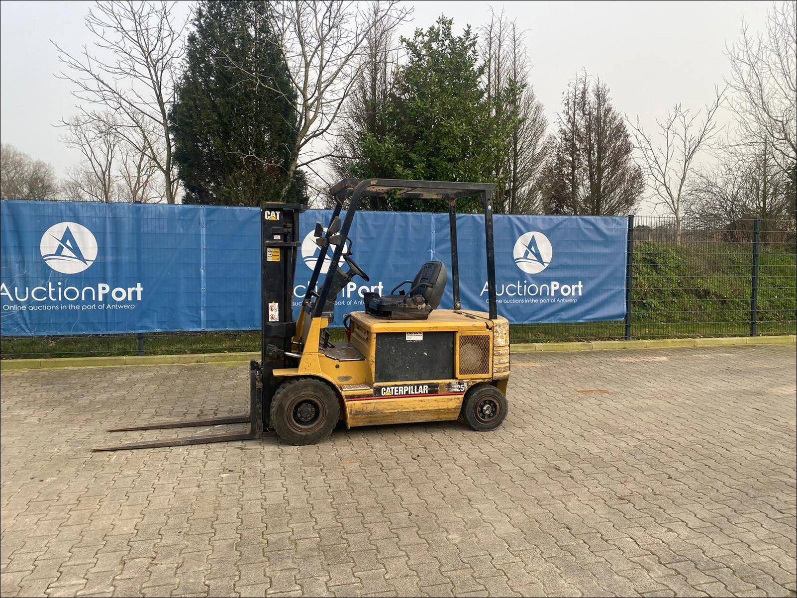 Catalogo De Peças CATERPILLAR - EP25 72\80V MCIII - Empilhadeira