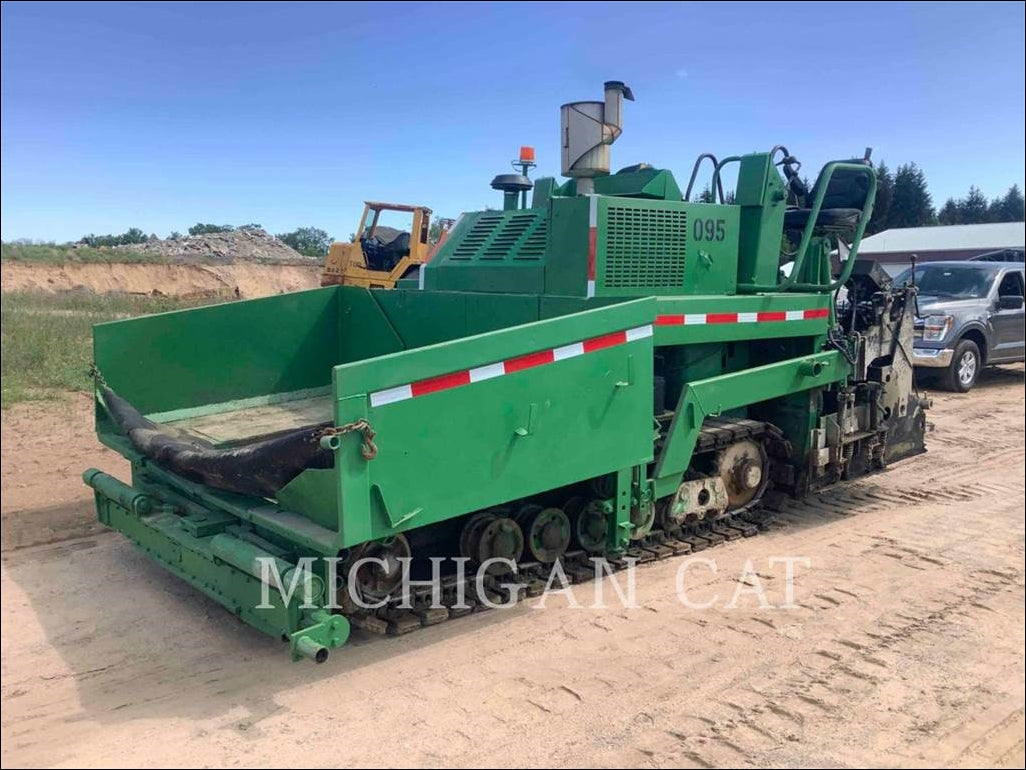 CATALOGO DE PEÇAS CATERPILLAR - BG-240C - PAVIMENTADORA DE ASFALTO - EM PDF