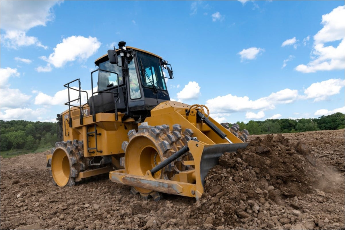 CATALOGO DE PEÇAS CATERPILLAR - 815 - COMPACTADOR DE SOLO - EM PDF