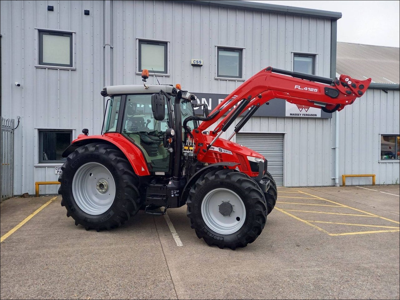 CATÁLOGO DE PEÇAS MASSEY FERGUSON - FL.4125 - CARREGADOR FRONTAL