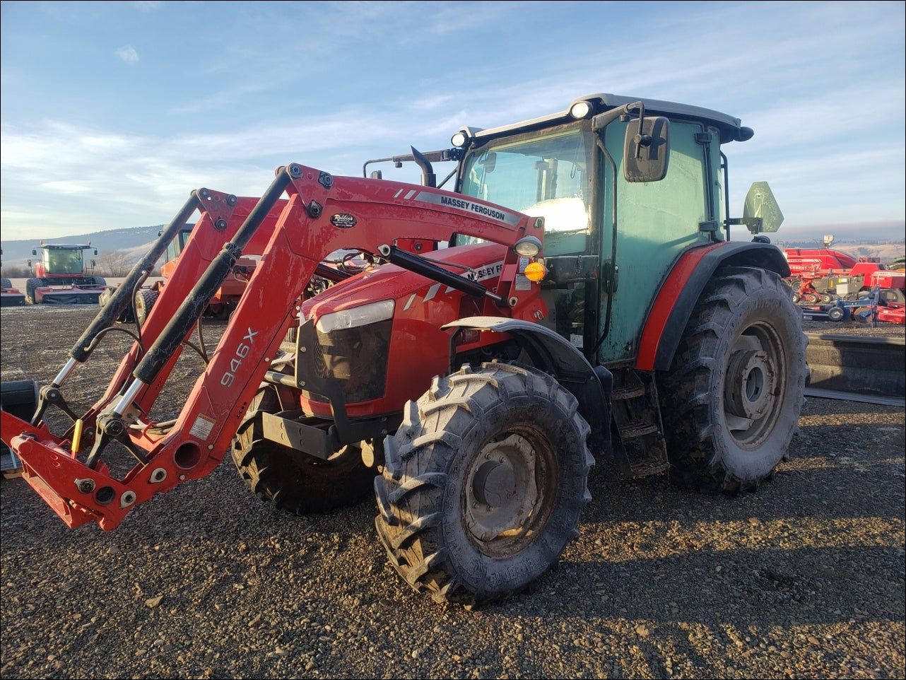 CATÁLOGO DE PEÇAS MASSEY FERGUSON - MF946X - CARREGADOR